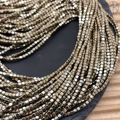 2 мм Гематин, куб округленные стороны, темное золото имитация