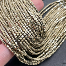 2 мм Гематин, куб округленные стороны, темное золото имитация