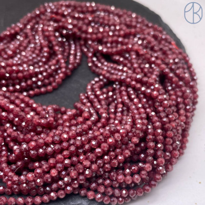 3 мм, Циркон огранка бордовый с эффектом снежного кварца (кубический цирконий, фианит) 
