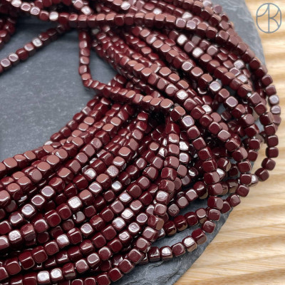 3 мм Гематин, куб округленные стороны, темно-бордовый имитация