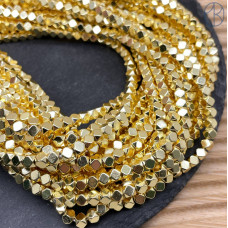 4 мм, Гематин имитация куб огранка светлое золото