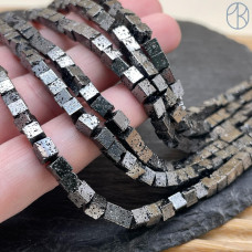 4 мм Гематин имитация куб пористый 