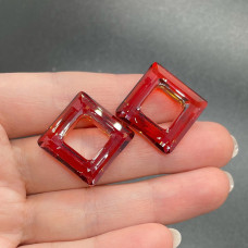 4439 Square Ring 20 мм Crystal Red Magma