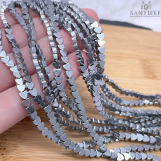 4мм Гематин, цвет темное серебро, сердце плоское имитация 