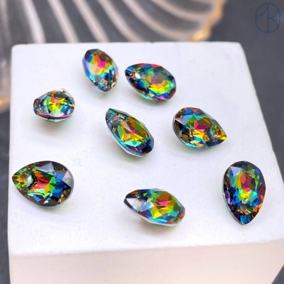 6433 Pear Cut Pendant 9х6 мм Vitrail Medium