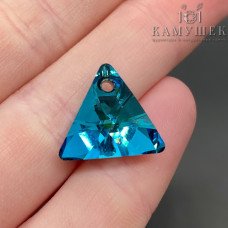 6628 XILION Triangle 16 мм Crystal Bermuda Blue P