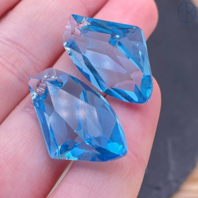 6656 Galactic 26 mm Crystal Aquamarine