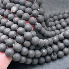 Агат черный тонированный с друзой 8 мм