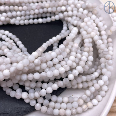 Агат кружевной белый матовый 4 мм