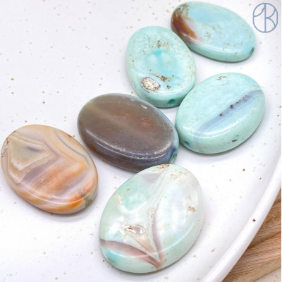 Агат серо-зеленый овал 24х34 мм штучно