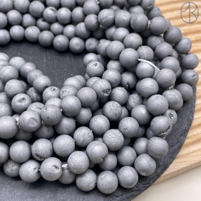 Агат серый тонированный с друзой 10 мм