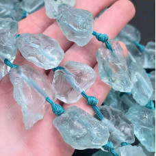 Аквакварц куски голубой ~ 18-35 мм