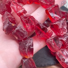 Аквакварц куски красный ~ 14-19 мм
