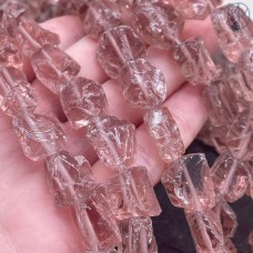 Аквакварц куски темно-розовый ~ 12-15 мм