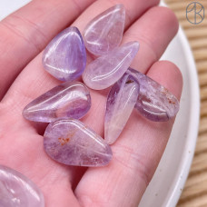 Аметист лавандовый капля ~ 21х12 мм