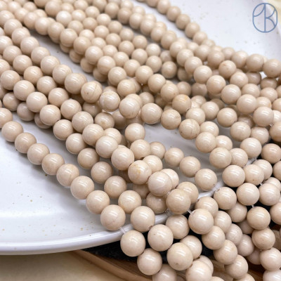 Белая речная яшма 8 мм