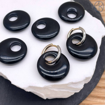 Бублик агат черный 24 мм