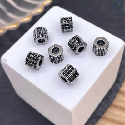 Бусина цилиндр черные цирконы, цвет черный 5х6 мм 