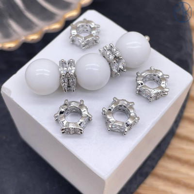 Бусина цирконы, цвет серебро 9 мм