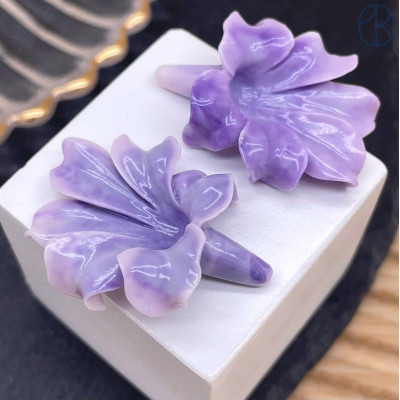 Бусина цветок бело-сиреневый 32 мм