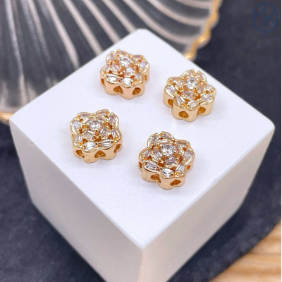 Бусина цветок цирконы, цвет золото 10 мм