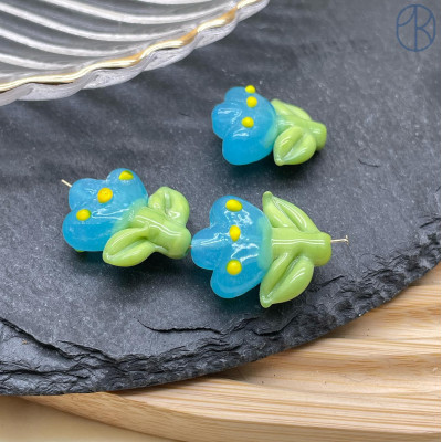 Бусина, цветок голубой 20 мм