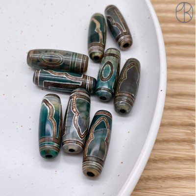 Бусина Дзи 1 глаз и гора серо-зеленый бочонок 30*11 мм Бусина Дзи 1 глаз и гора серо-зеленый бочонок 30*11 мм