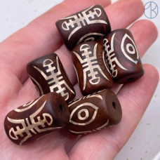 Бусина Дзи 2 глаза Феникса и Насекомое коричневый матовый бочонок 22х14 мм