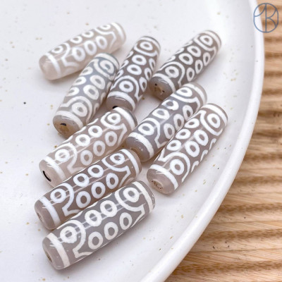 Бусина Дзи 21 глаз серо-белый бочонок 30х11 мм