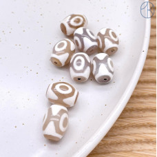 Бусина Дзи 3 глаза серо-белый бочонок уп. 5шт 16х12 мм