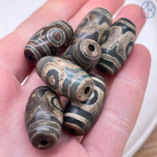 Бусина Дзи 3 глаза серо-зеленый бочонок 27х14 мм