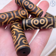 Бусина Дзи 8 глаз коричнево-белый бочонок 40х14 мм
