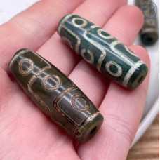 Бусина Дзи 9 глаз серо-зеленый бочонок 40х14 мм 