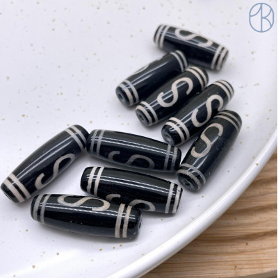 Бусина Дзи Денежный крючок черно-белый бочонок 30х11 мм