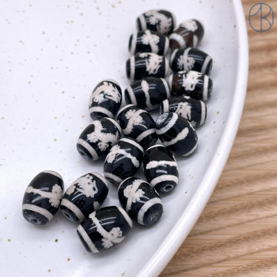 Бусина Дзи Дракон черно-белый бочонок уп. 5 шт 14х10 мм