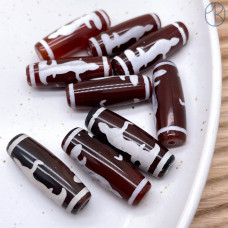 Бусина Дзи Гуань Инь коричнево-белый бочонок 30х11 мм