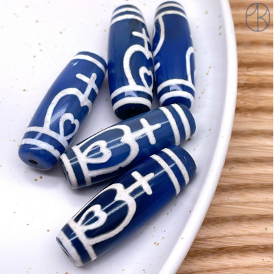 Бусина Дзи Нектарный Сосуд Изобилия бело-синий бочонок 40х14 мм