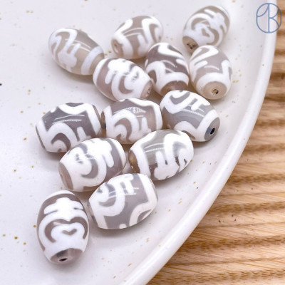 Бусина Дзи Нектарный Сосуд Изобилия серо-белый бочонок уп. 5шт 15х12 мм