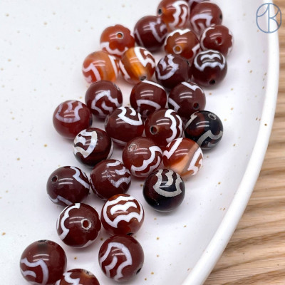 Бусина Дзи Птицы бело-коричневый шар уп. 5шт 10 мм