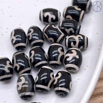 Бусина Дзи Руи черно-белый бочонок уп. 5шт 14х10 мм