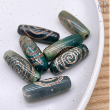 Бусина Дзи Спираль Вселенной серо-зеленый бочонок 30*11 мм