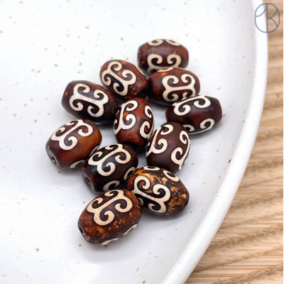 Бусина Дзи Вены Дракона бело-коричневый бочонок уп. 5 шт 14х10 мм