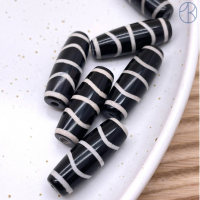 Бусина Дзи Волна черно-белый бочонок 30х10 мм