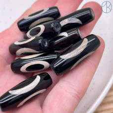 Бусина Дзи Вселенная (Небо, Звезда и Луна) черно-белый бочонок 30х11 мм