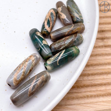 Бусина Дзи Змея серо-зеленый бочонок 30х11 мм