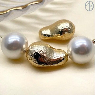 Бусина фриформ, цвет золото 18х11 мм 