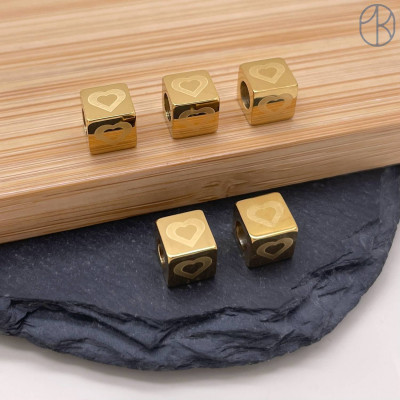 Бусина куб сердце сталь 7 мм, цвет золото 14К 