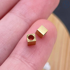 Бусина куб сталь 3 мм, цвет золото 18К Бусина куб сталь 3 мм, цвет золото 18К