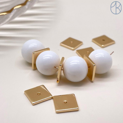 Бусина квадрат, цвет золото 8х1 мм