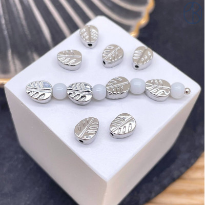 Бусина лист, цвет серебро 7 мм